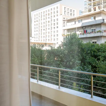 Lägenhet Huqi Luxury 3 *