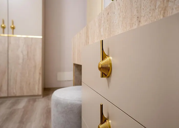 Apartamento Huqi Luxury 3 *